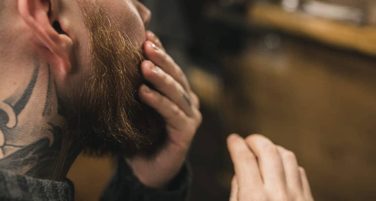 How To Stop Beard Dandruff